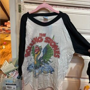Vintage authentic Rolling Stones quarter sleeve tour shirt (M)
